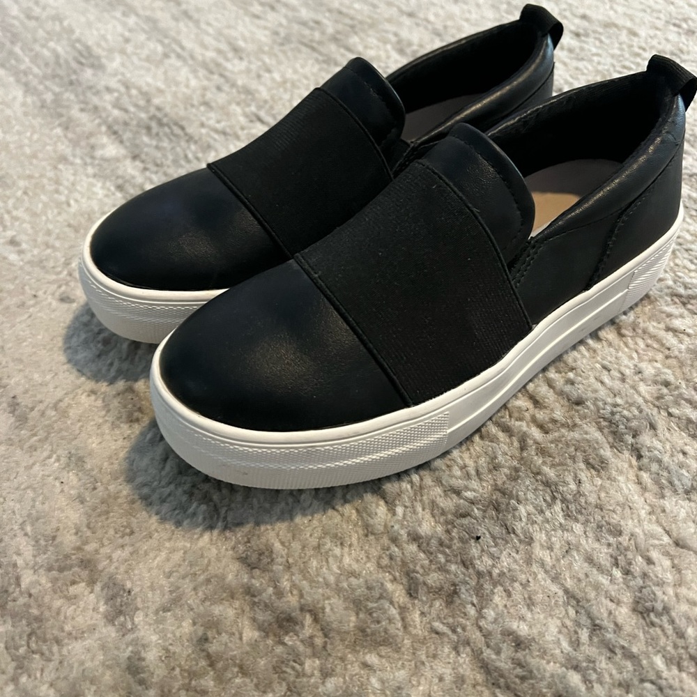 Steve Madden slip on shoes, size 5, black